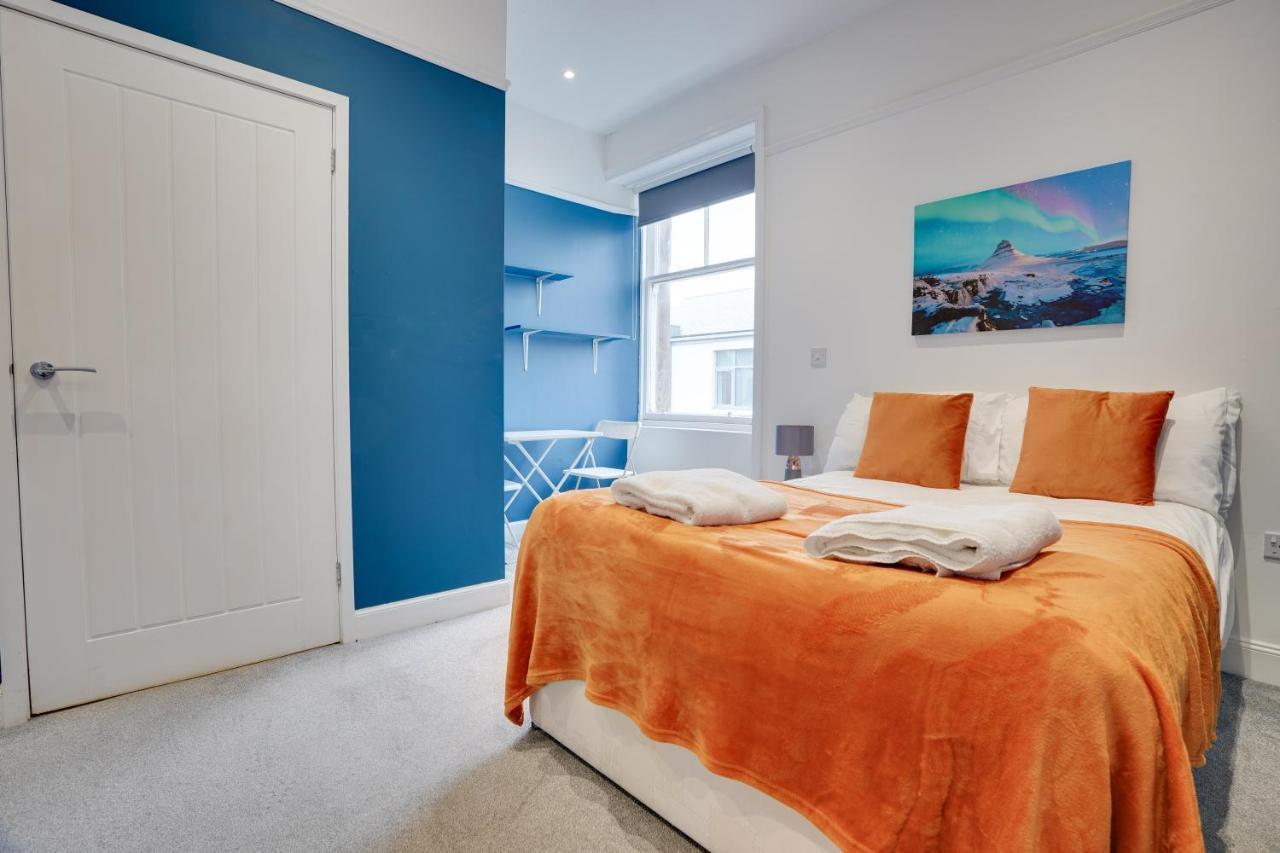 Homesly Guest Rooms, Comfortable En-Suite Guest Rooms With Free Parking And Self Check-In Berwick Upon Tweed Екстериор снимка