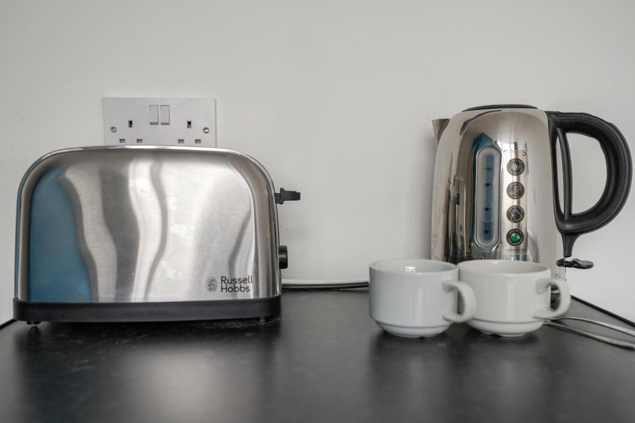 Homesly Guest Rooms, Comfortable En-Suite Guest Rooms With Free Parking And Self Check-In Berwick Upon Tweed Екстериор снимка