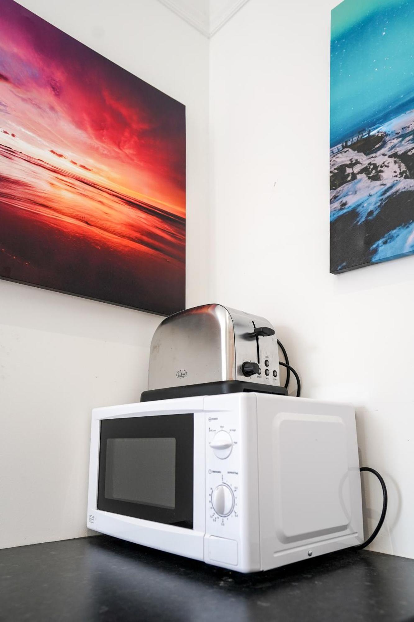 Homesly Guest Rooms, Comfortable En-Suite Guest Rooms With Free Parking And Self Check-In Berwick Upon Tweed Екстериор снимка
